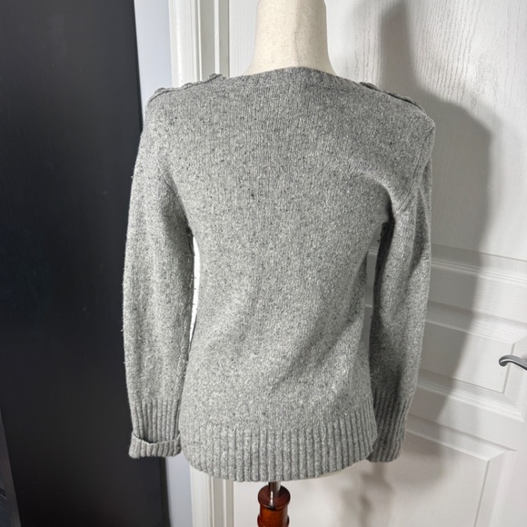 J.Crew Gray Pullover Sweater - M - Picture 2 of 3